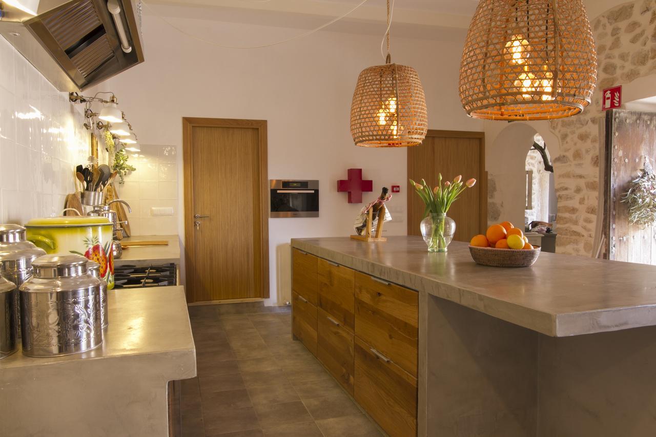 Home Hotel The Pink Pepper Tree Lloseta Zewnętrze zdjęcie